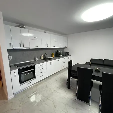 Apartment Regim Hotelier Deva, Str. Mihai Viteazu, Bl. !!!