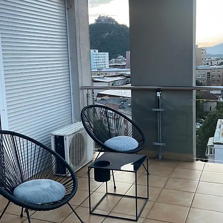 Regim Hotelier Deva, Str. Mihai Viteazu, Bl. !!! Déva